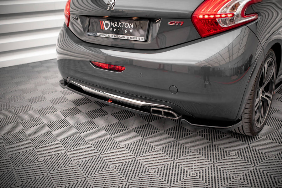 Maxton side splitters til Peugeot 208 GTi Mk1 – blank sort – billede 1 af 5
