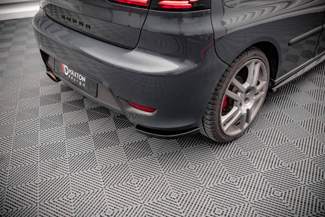 Maxton side splitters til Seat Ibiza Cupra Mk3 – blank sort – billede 1 af 5