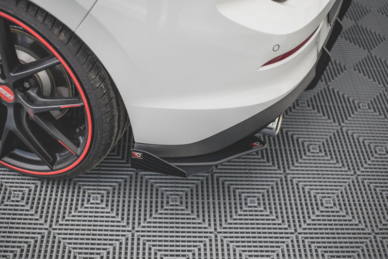 Maxton side splitters til Volkswagen Golf GTI / GTE / R-Line Mk8 – billede 4 af 10
