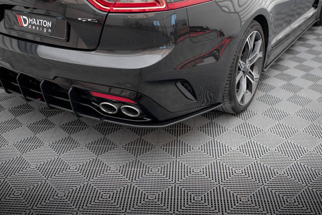 Maxton Street Pro Rear Side Splitters Kia Stinger GT / GT-Line Mk1 - Black