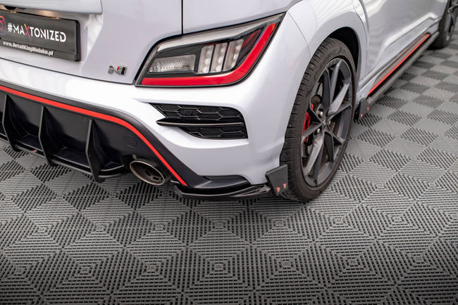Maxton side splitters til Hyundai Kona N Mk1 – blank sort – billede 1 af 5