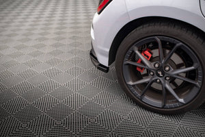 Maxton side splitters til Hyundai Kona Mk1 – blank sort – billede 3 af 6