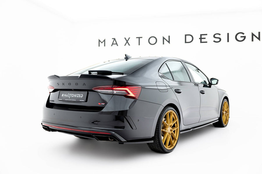 Maxton side splitters til Skoda Octavia RS Liftback / Combi Mk4 Facelift – blank sort – billede 1 af 6