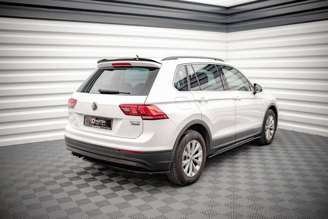 Maxton side splitters til Volkswagen Tiguan Mk2 – blank sort – billede 2 af 5