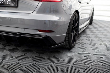 Maxton side splitters til Audi RS3 8V Sportback Facelift – blank sort – billede 1 af 5