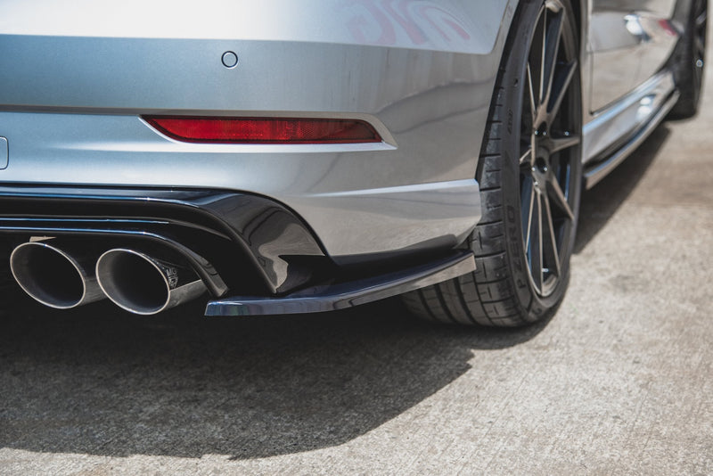 Maxton side splitters til Audi S3 Sedan 8V Facelift – blank sort – billede 1 af 7