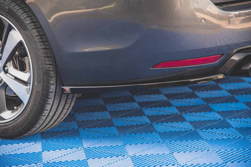 Maxton side splitters til Peugeot 308 SW Mk2 – blank sort – billede 1 af 6