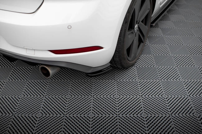 Maxton side splitters til Volkswagen Golf Mk7 GTI Facelift – blank sort – billede 1 af 4