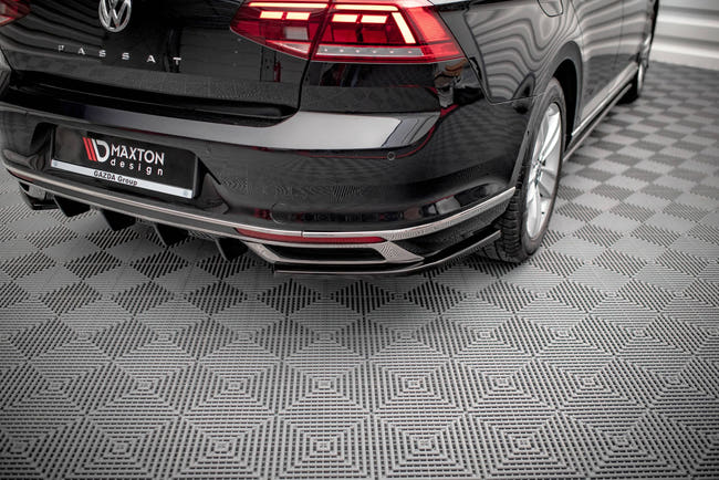 Maxton side splitters til Volkswagen Passat B8 Facelift – blank sort – billede 1 af 5