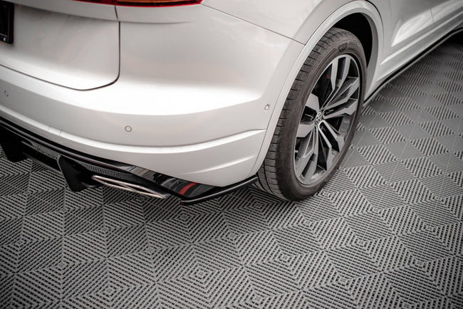 Maxton side splitters til Volkswagen Touareg R-line Mk3 – blank sort – billede 1 af 6
