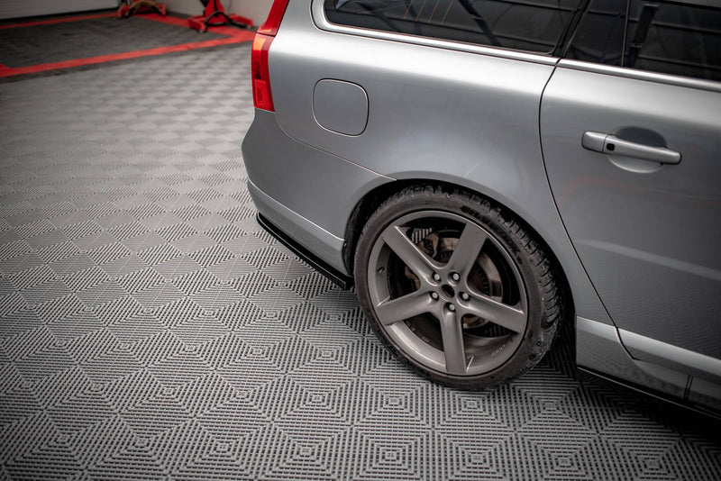 Maxton side splitters til Volvo V70 Mk3 – blank sort – billede 3 af 5