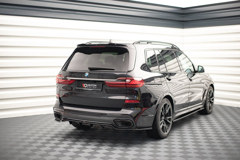 Maxton spoiler cap til BMW X7 M-Pack G07 – blank sort – billede 2 af 4