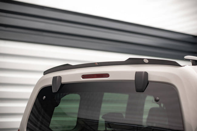 Maxton spoiler cap til Citroen Berlingo Mk3 – blank sort – billede 1 af 5