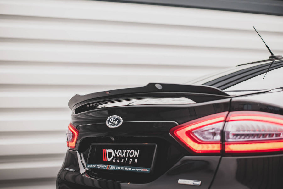 Maxton spoiler cap til Ford Mondeo Mk5 – blank sort – billede 1 af 4