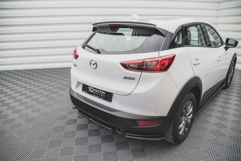 Maxton spoiler cap til Mazda CX-3 – blank sort – billede 2 af 4
