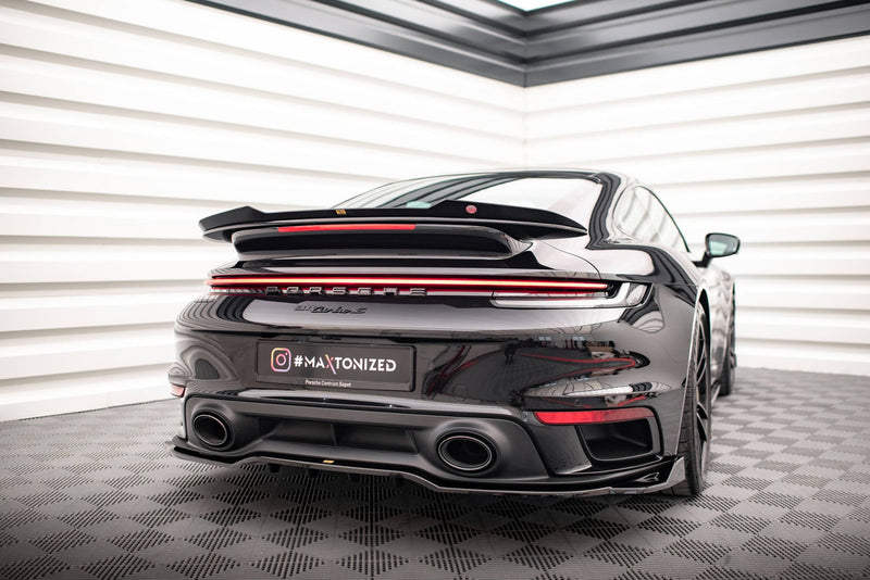 Maxton spoiler cap til Porsche Porsche 911 Turbo S 992 – blank sort – billede 2 af 5
