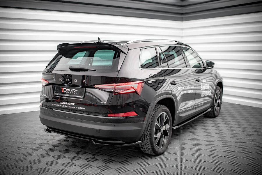 Maxton spoiler cap til Skoda Kodiaq Mk1 Facelift – blank sort – billede 1 af 4