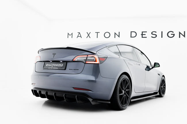 Maxton Spoiler Extension Tesla Model 3 - Gloss Black