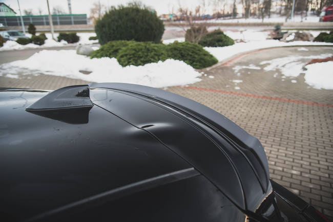 Maxton Spoiler Cap V.1 Toyota Yaris Mk4 - Gloss Black