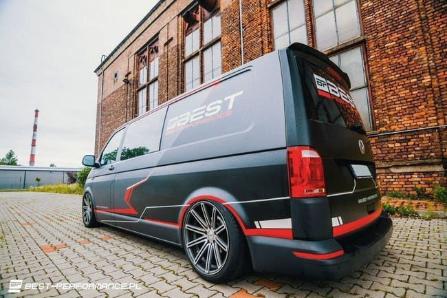 Maxton Spoilerforlænger Volkswagen T6 - Sort Højglans