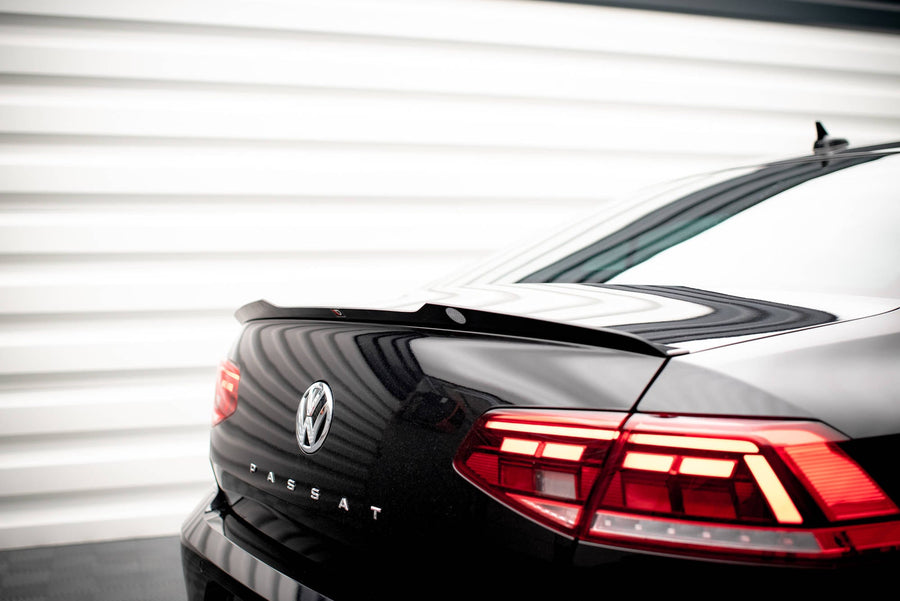 Maxton spoiler cap til Volkswagen Passat Sedan B8 Facelift – blank sort – billede 1 af 5
