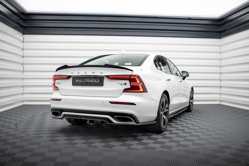 Maxton spoiler cap til Volvo S60 R-Design Mk3 – blank sort – billede 2 af 5