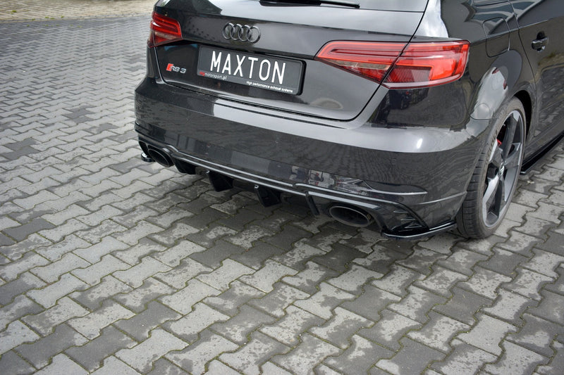 Maxton rear valance til Audi RS3 8V Facelift Sportback – blank sort – billede 2 af 6