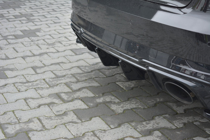 Maxton rear valance til Audi RS3 8V Facelift Sportback – blank sort – billede 3 af 6
