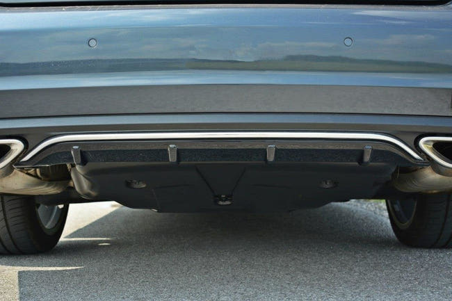 Maxton rear valance til Mercedes - Benz E Coupe / Cabrio C207 Facelift / A207 Facelit – blank sort – billede 2 af 6