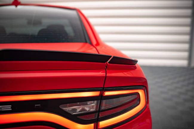 Maxton spoiler cap til Dodge Charger RT Mk7 Facelift – blank sort – billede 2 af 9