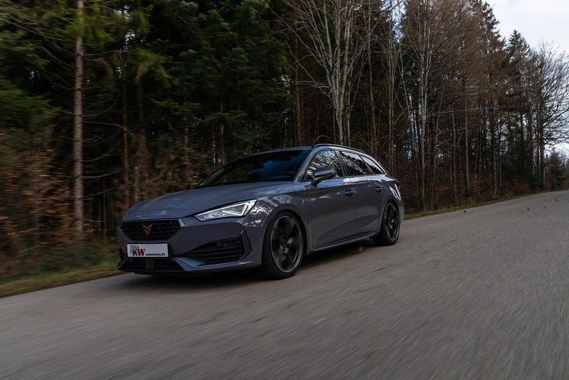 ST XA Gevindundervogn VW Golf 8 – monteret på bil 4